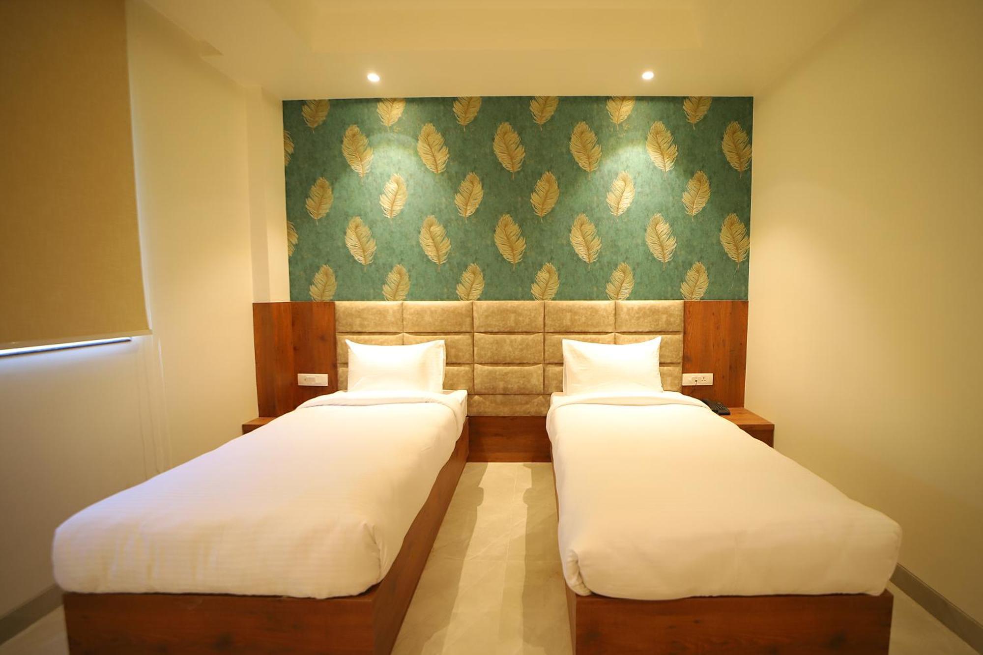 Hotel Marine House آغْرا المظهر الخارجي الصورة
